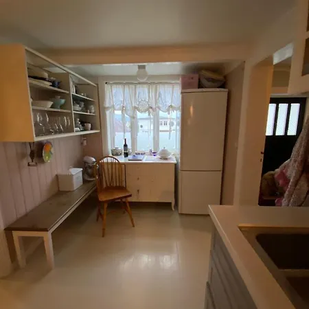 Nordlandshuset Lottebakken, In Lofoten Feriehus