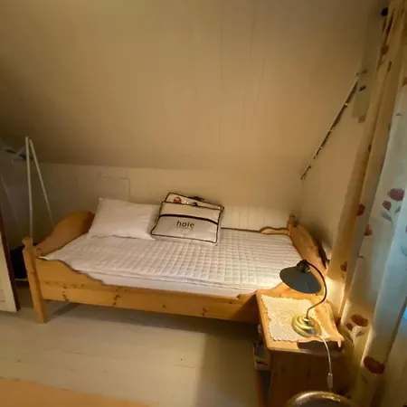 Nordlandshuset Lottebakken, In Lofoten Feriehus *